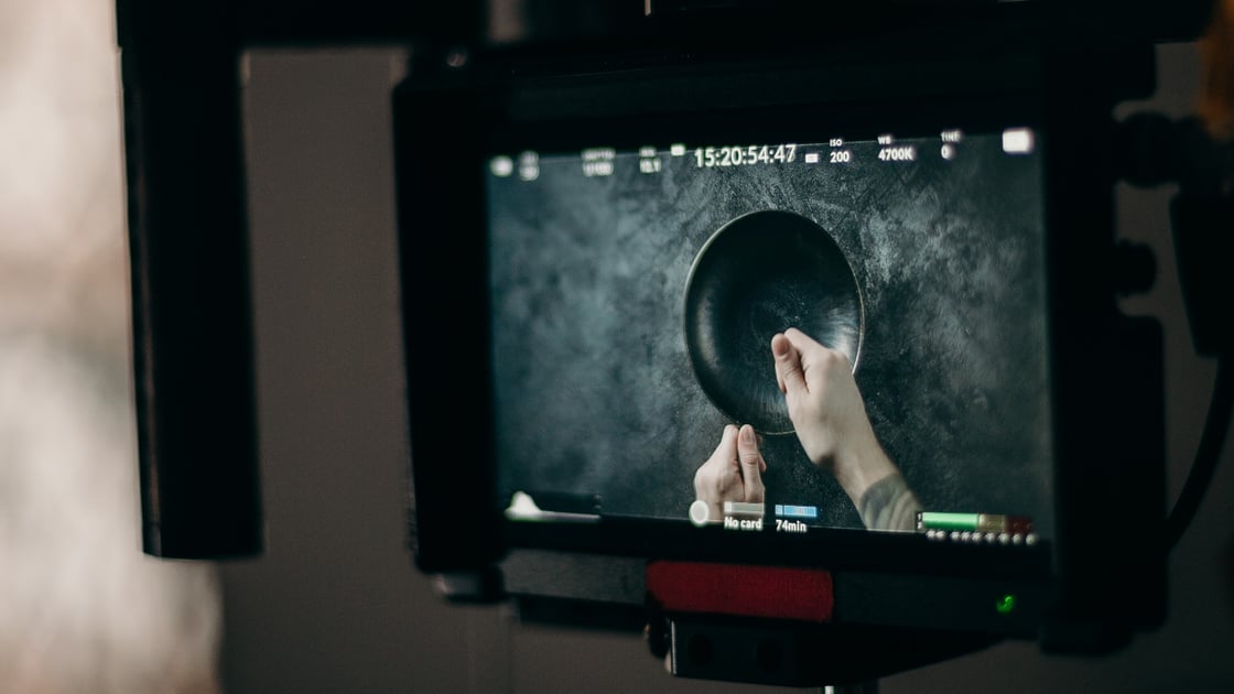 The best external camera screens – 2022